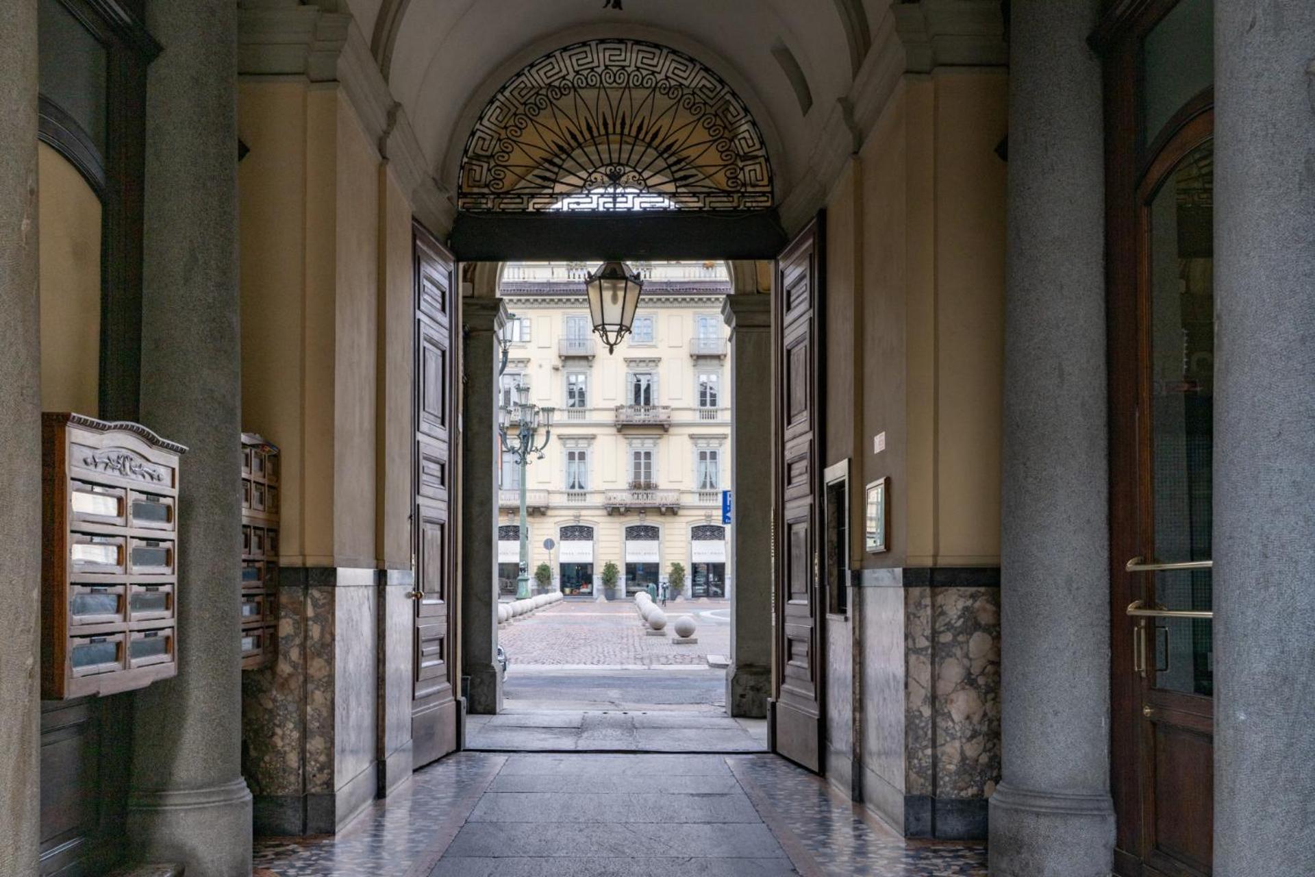 Le Petit * Turin